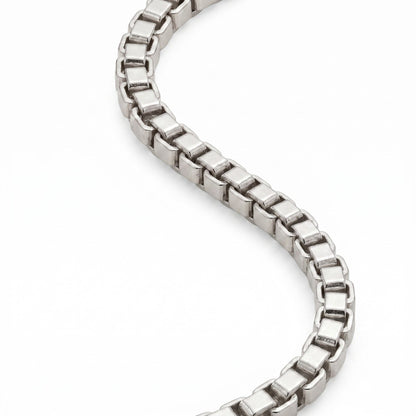 Silver Swan Necklace