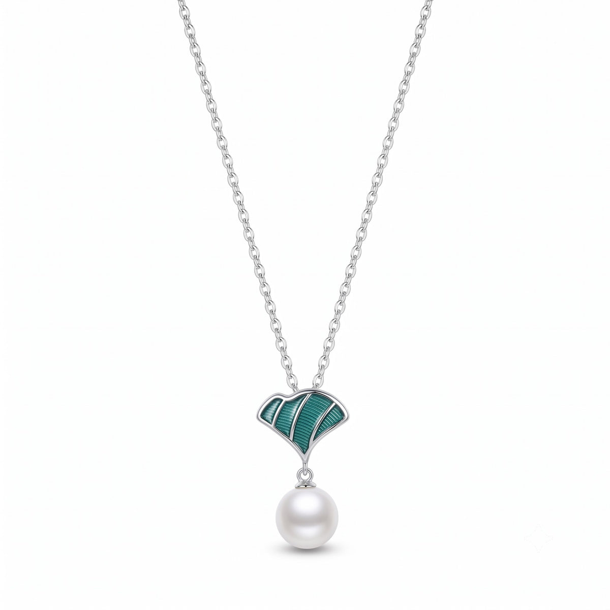 Silver Essential Pearl Necklace