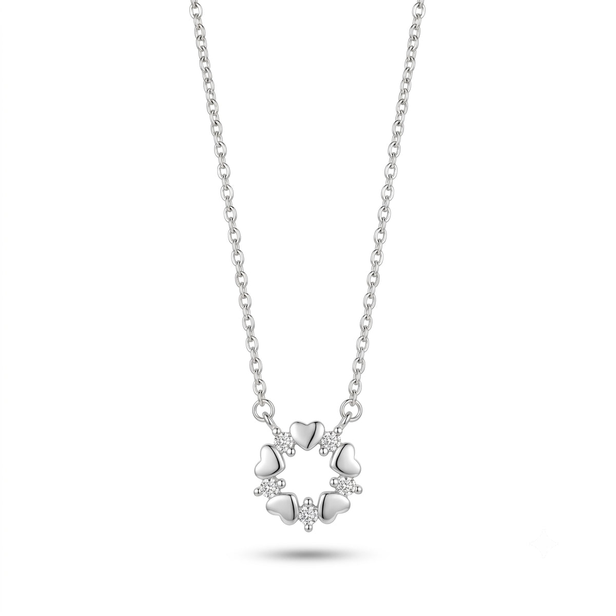 Silver Heart Wreath Necklace