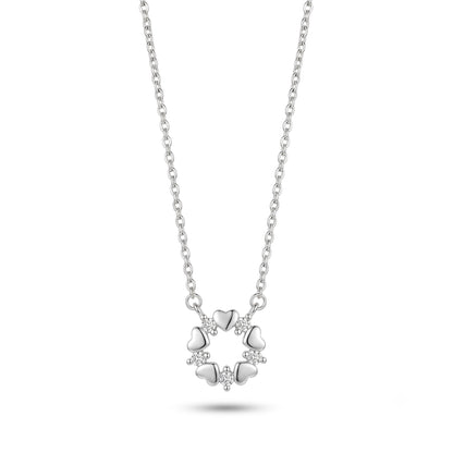 Silver Heart Wreath Necklace